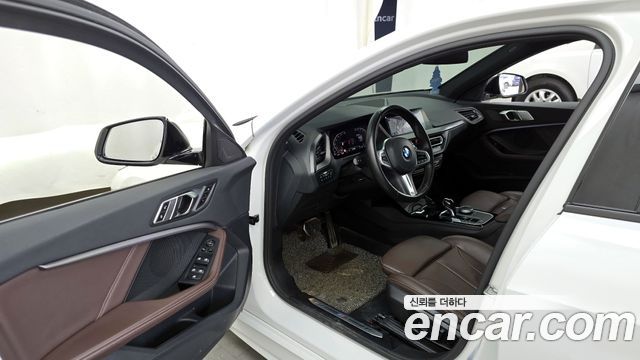 BMW 1 Series (F40) 118d M Sport 2021 — фото 10