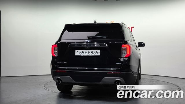 Ford Explorer (VI) 2.3 LimIted 4WD 2020 — фото 4