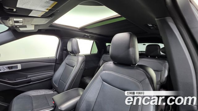Ford Explorer (VI) 2.3 LimIted 4WD 2020 — фото 11