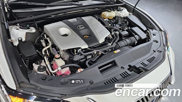 Lexus ES300h (VII) Luxury Plus 2020 — фото 6
