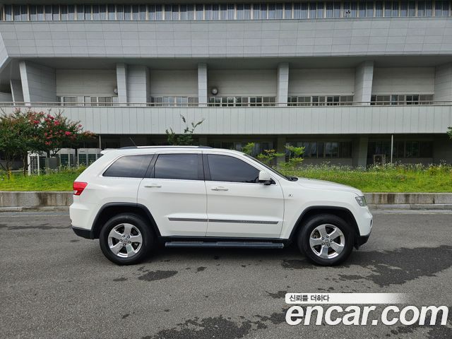 Jeep Grand Cherokee 3.0 Diesel Laredo WK2 2012 — фото 7