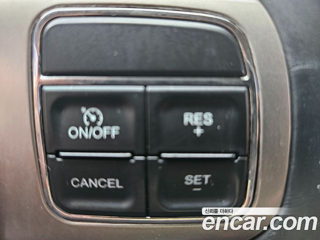 Jeep Grand Cherokee 3.0 Diesel Laredo WK2 2012 — фото 17