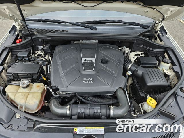 Jeep Grand Cherokee 3.0 Diesel Laredo WK2 2012 — фото 24
