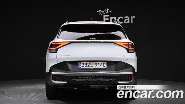 Kia Sportage (V) Diesel 2.0 4WD Signature Gravity 2024 — фото 4