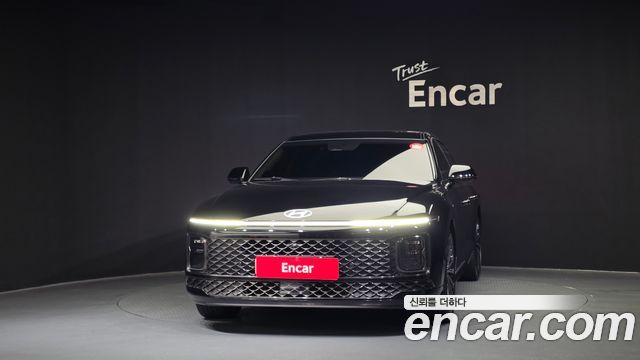 Hyundai Grandeur Hybrid (GN7) Calligraphy 2023 — фото 3