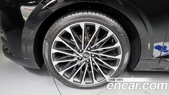 Hyundai Grandeur Hybrid (GN7) Calligraphy 2023 — фото 5