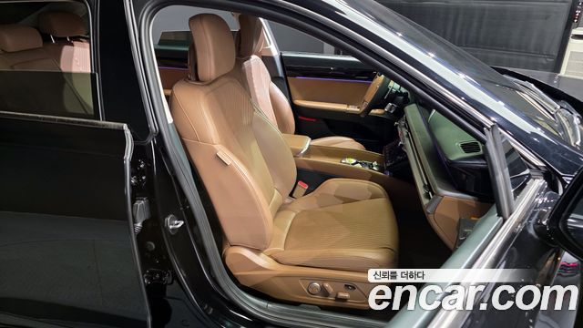 Hyundai Grandeur Hybrid (GN7) Calligraphy 2023 — фото 12