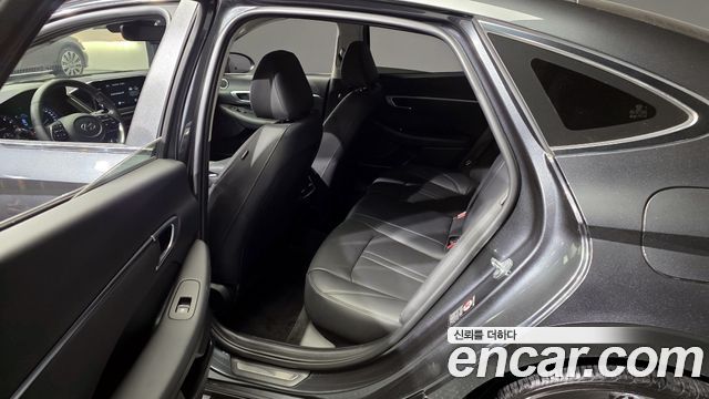 Hyundai Sonata (DN8) 2.0 Premium 2021 — фото 11
