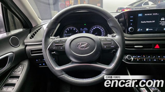 Hyundai Sonata (DN8) 2.0 Premium 2021 — фото 13