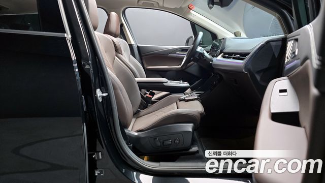 BMW 2 Series Active Tourer (U06) 220i M Sport Design 2025 — фото 10