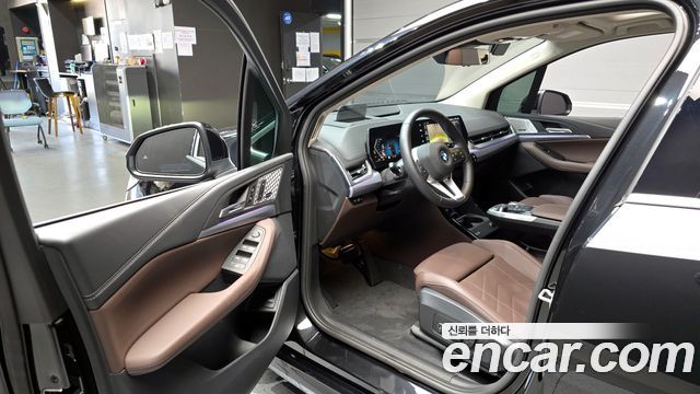 BMW 2 Series Active Tourer (U06) 220i M Sport Design 2025 — фото 11