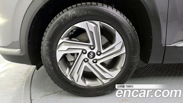 Hyundai Santa Fe Diesel 2.2 2WD Premium 2021 — фото 5