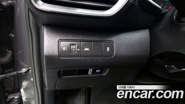 Hyundai Santa Fe Diesel 2.2 2WD Premium 2021 — фото 14