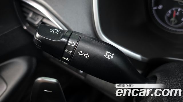 Hyundai Santa Fe Diesel 2.2 2WD Premium 2021 — фото 16