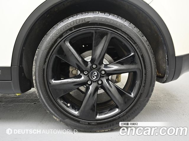 Infiniti QX70 3.7 AWD Special Edition 2017 — фото 5