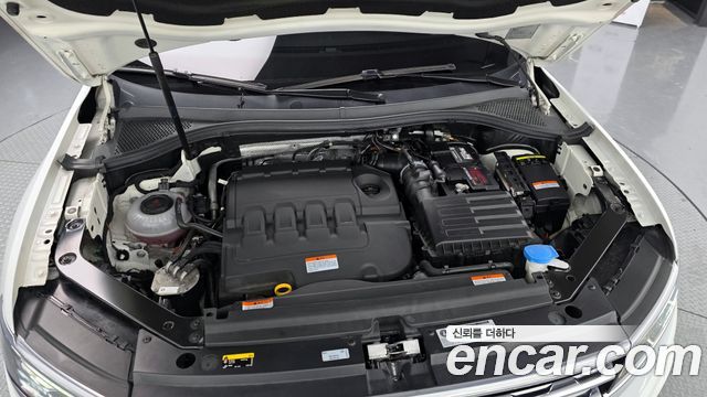Volkswagen Tiguan (II) 2.0 TDI Prestige 2020 — фото 6
