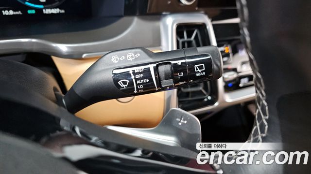 Kia Sorento (IV) HEV 1.6 2WD Gravity 2021 — фото 18