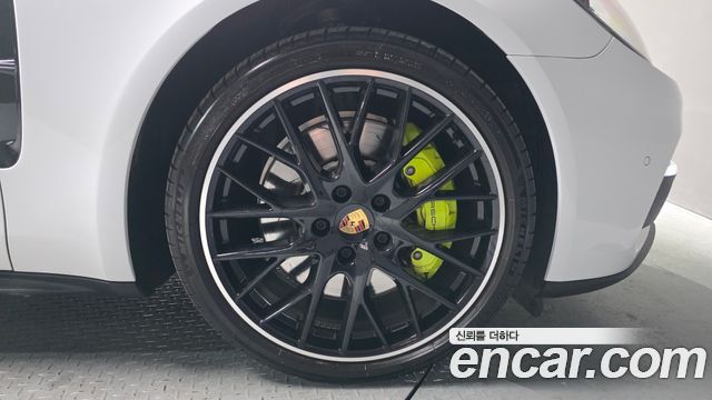 Porsche Panamera (971) 2.9 AWD E-Hybrid 2020 — фото 5