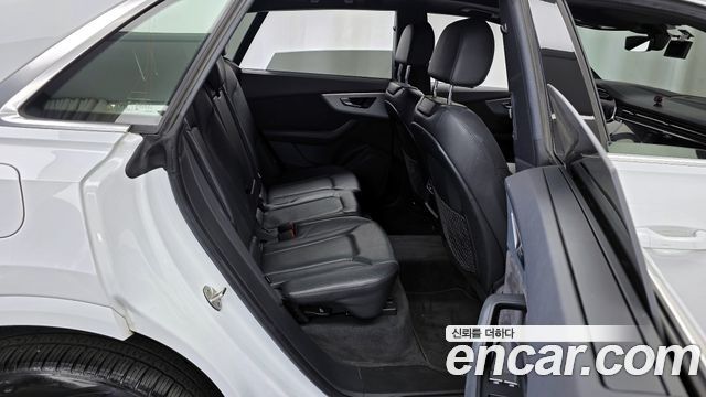 Audi Q8 (4M) 45 TDI Quattro Premium 2020 — фото 12