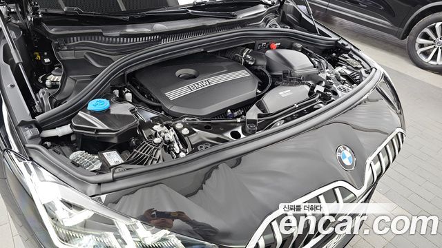 BMW 2 Series Active Tourer (U06) 220i M Sport Design 2026 — фото 6