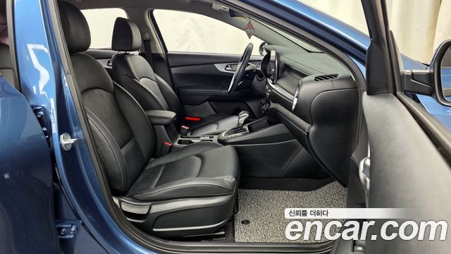 Kia K3 (II) 1.6 Prestige 2022 — фото 11