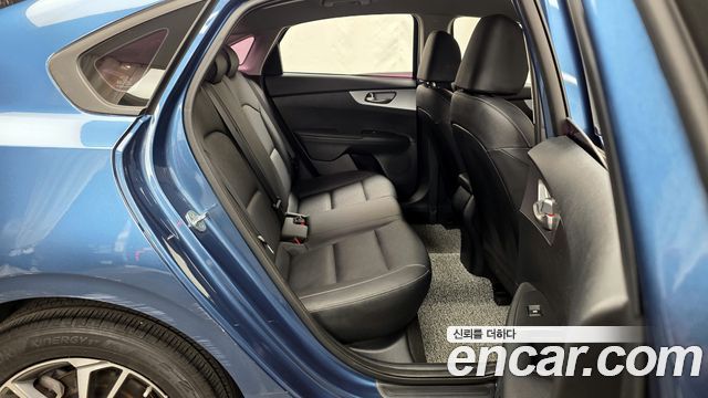Kia K3 (II) 1.6 Prestige 2022 — фото 12
