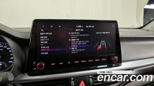 Kia K3 (II) 1.6 Prestige 2022 — фото 16