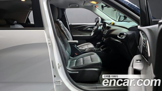 Chevrolet Trailblazer 1.3 Turbo 2WD LT 2021 — фото 10