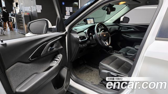 Chevrolet Trailblazer 1.3 Turbo 2WD LT 2021 — фото 11