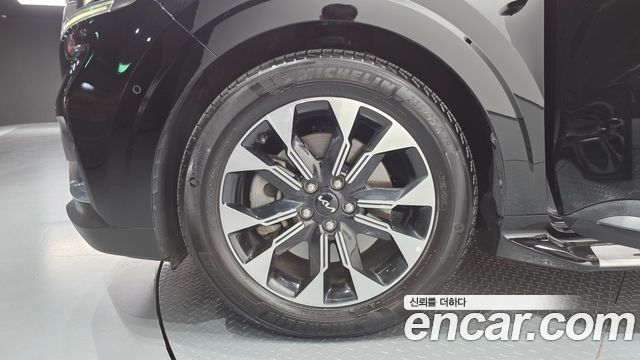 Kia Carnival (IV) Diesel 9-Seater Signature 2023 — фото 5