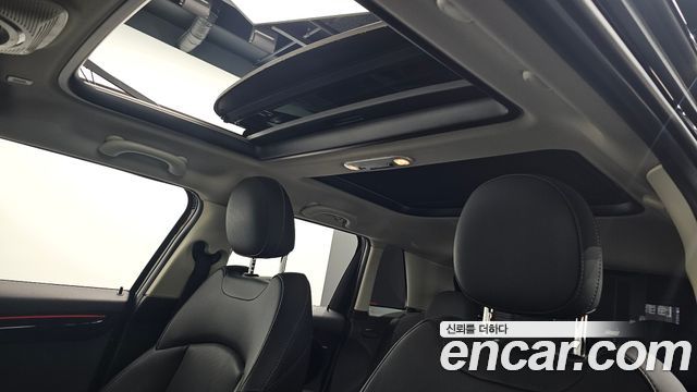 MINI Cooper S 5Door Standard 3rd 2019 — фото 17