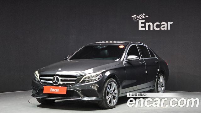 Mercedes-Benz C-Class (W205) C220 d 4MATIC 2020 — фото 1