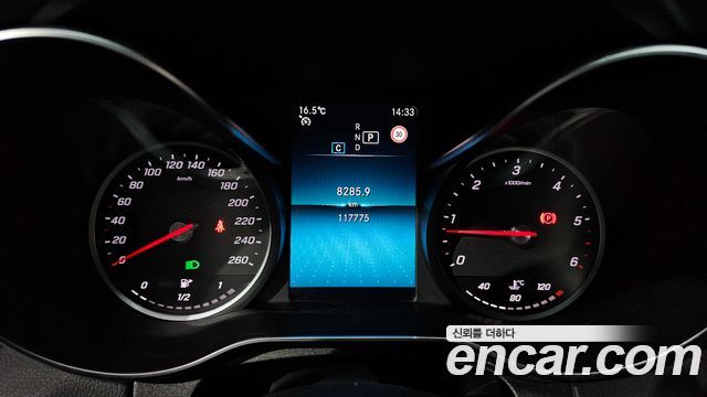 Mercedes-Benz C-Class (W205) C220 d 4MATIC 2020 — фото 8