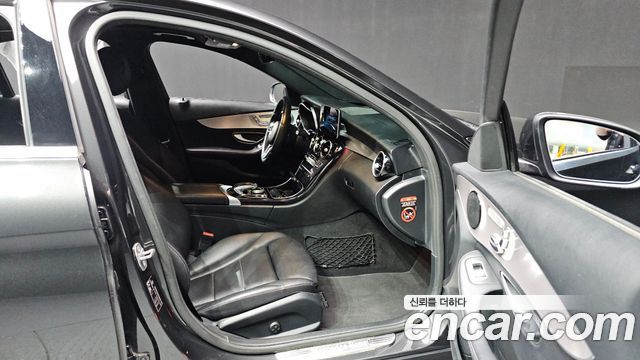 Mercedes-Benz C-Class (W205) C220 d 4MATIC 2020 — фото 19