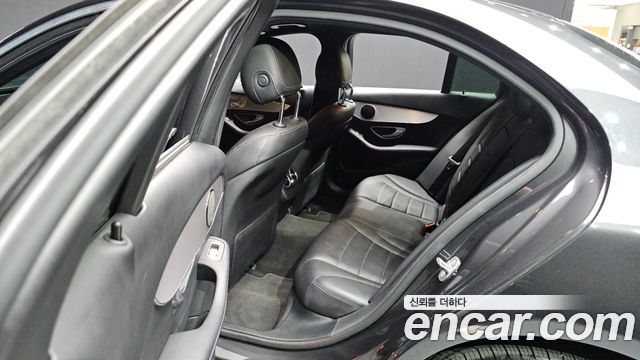 Mercedes-Benz C-Class (W205) C220 d 4MATIC 2020 — фото 20