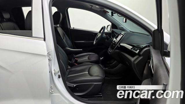 Chevrolet Spark Premier 2021 — фото 10