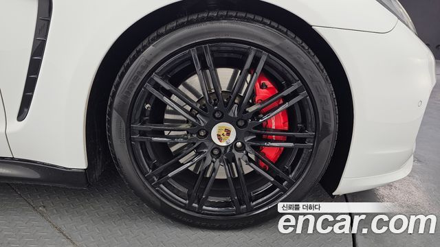 Porsche Panamera 4.8 GTS 970 2015 — фото 5
