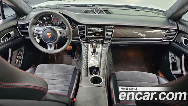 Porsche Panamera 4.8 GTS 970 2015 — фото 7