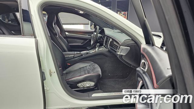 Porsche Panamera 4.8 GTS 970 2015 — фото 11