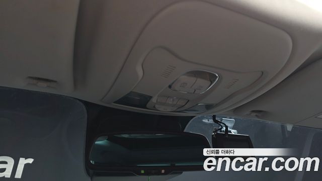 Jeep Renegade 2.4 Longitude High 2018 — фото 19
