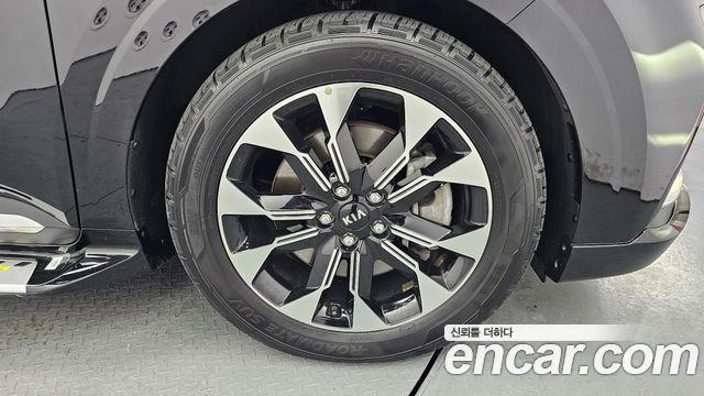 Kia Carnival (IV) Gasoline 9-Seater Hi-Limousine Signature 2021 — фото 5