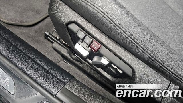 BMW 3 Series (F30) 320i M Sport 2018 — фото 18