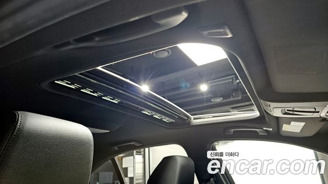BMW 3 Series (F30) 320i M Sport 2018 — фото 19