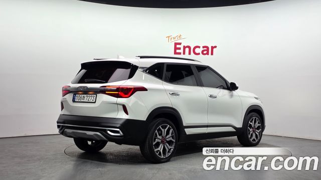 Kia Seltos Gasoline 1.6 Turbo 2WD Signature 2023 — фото 2