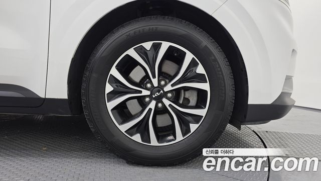 Kia Carnival (IV) Diesel 9-Seater Prestige 2022 — фото 5