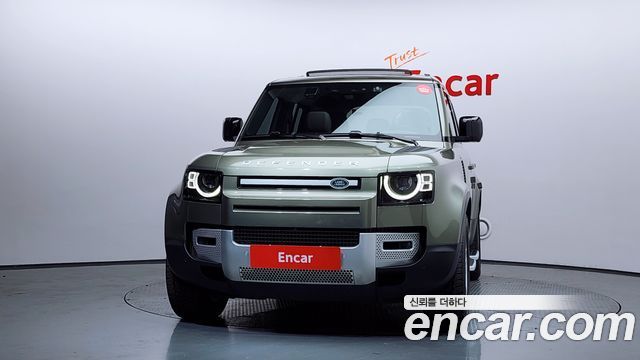 Land Rover Defender (L663) 110 D250 SE 2023 — фото 3