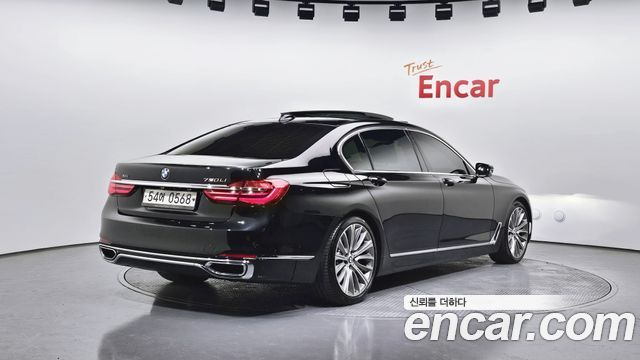 BMW 7 Series (G11) 750Li xDrive 2016 — фото 2