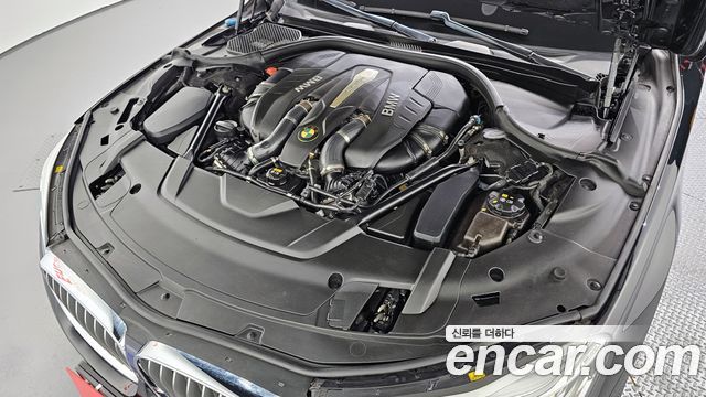 BMW 7 Series (G11) 750Li xDrive 2016 — фото 6