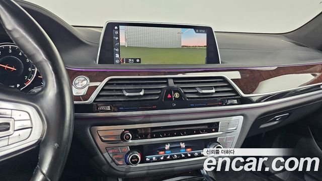 BMW 7 Series (G11) 750Li xDrive 2016 — фото 17