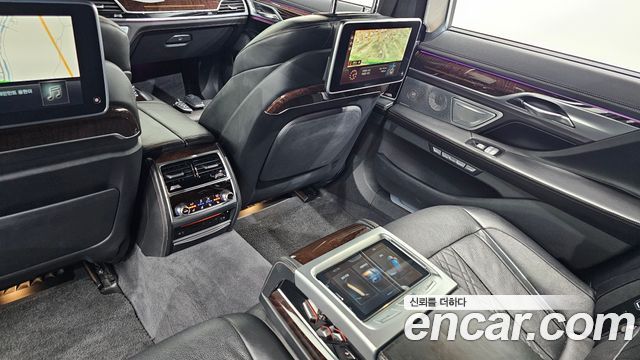 BMW 7 Series (G11) 750Li xDrive 2016 — фото 19